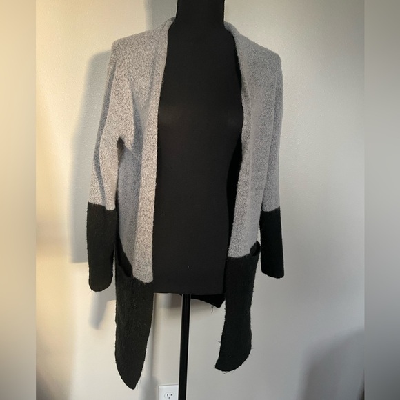 5/$35 Two tone Cardigan - Picture 1 of 4